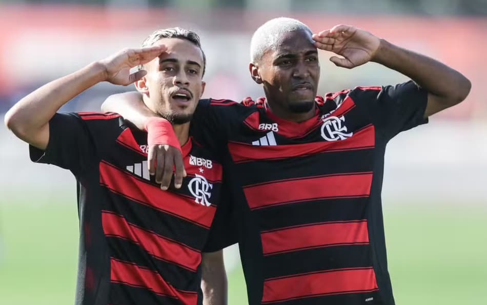 De volta ao Flamengo, Lorran tem destino incerto após passagem apagada pelo Pisa
